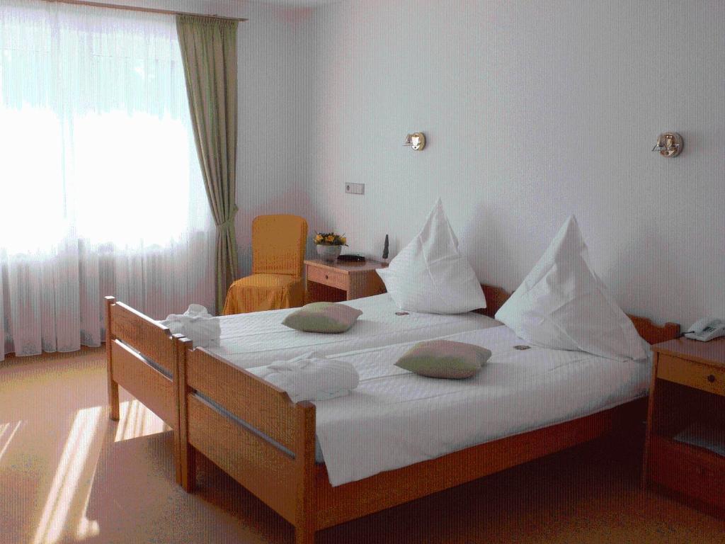 Hotel Garland Villingen-Schwenningen Ruang foto