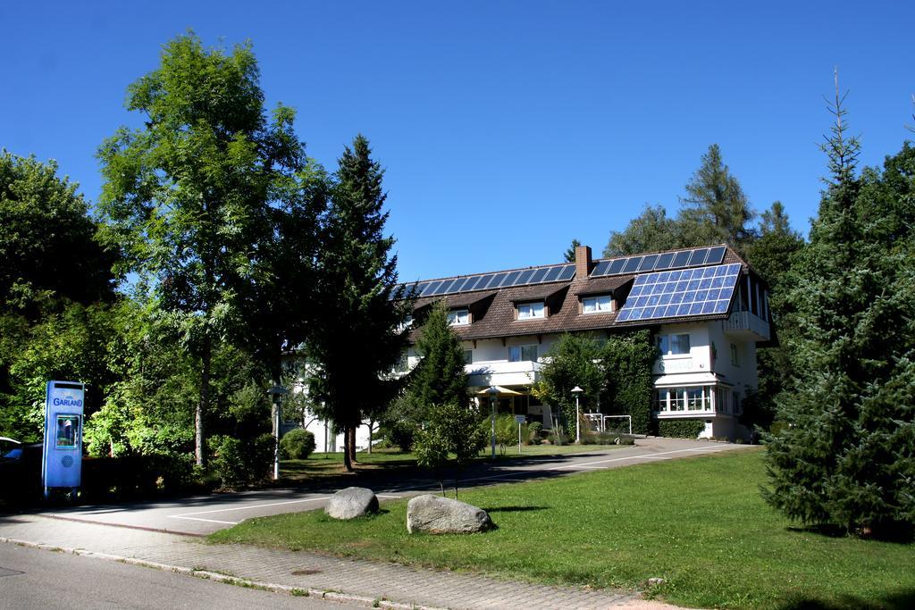 Hotel Garland Villingen-Schwenningen Bagian luar foto