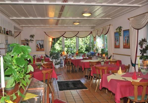 Hotel Garland Villingen-Schwenningen Bagian luar foto
