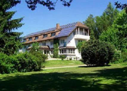 Hotel Garland Villingen-Schwenningen Bagian luar foto